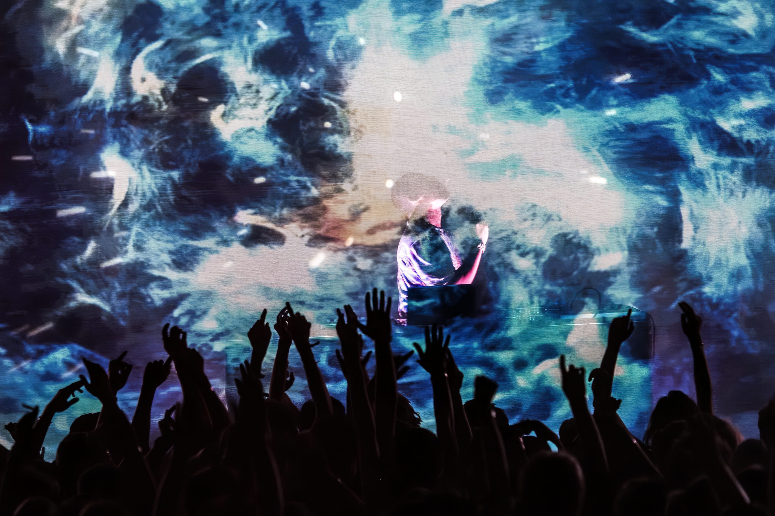 Flying Lotus, Layer 3 projection-mapped touring show